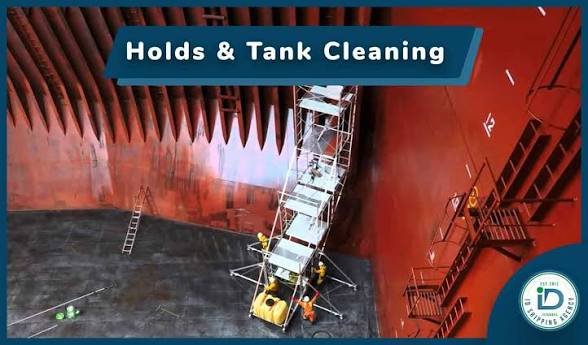 Cargo ship supply operations